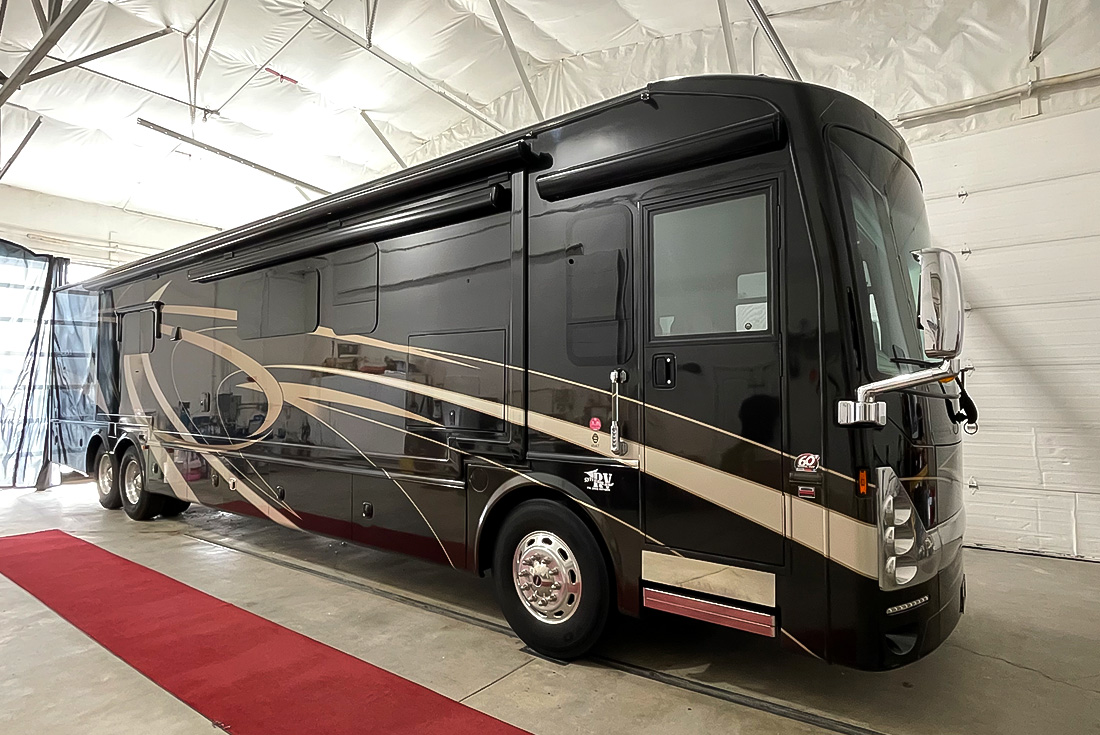 SylvanLakeRV's tweet image. 🚨NEW INVENTORY ALERT🚨
Introducing the 2015 @ThorMotorCoach Tuscany 45AT (Stock 5331), a luxurious and exhilarating motorhome that's ready to take you on unforgettable adventures! 

sylvanlakerv.com/listings/2015-…

#PreOwnedRV #RVforsale #reddeeralberta #ClassAMotorhome