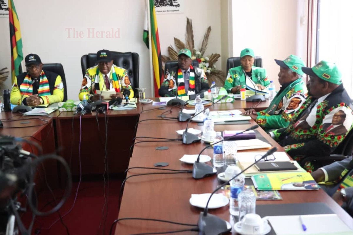 Unlike another secret society which masquerades as a political party @ZANUPF_Official is transparent in its way of doing business, The Leader @edmnangagwa & other PB members, convene & mke unanimous decisions whch drive the party forward & obviously to VICTORY!
#23AugustEDpfee