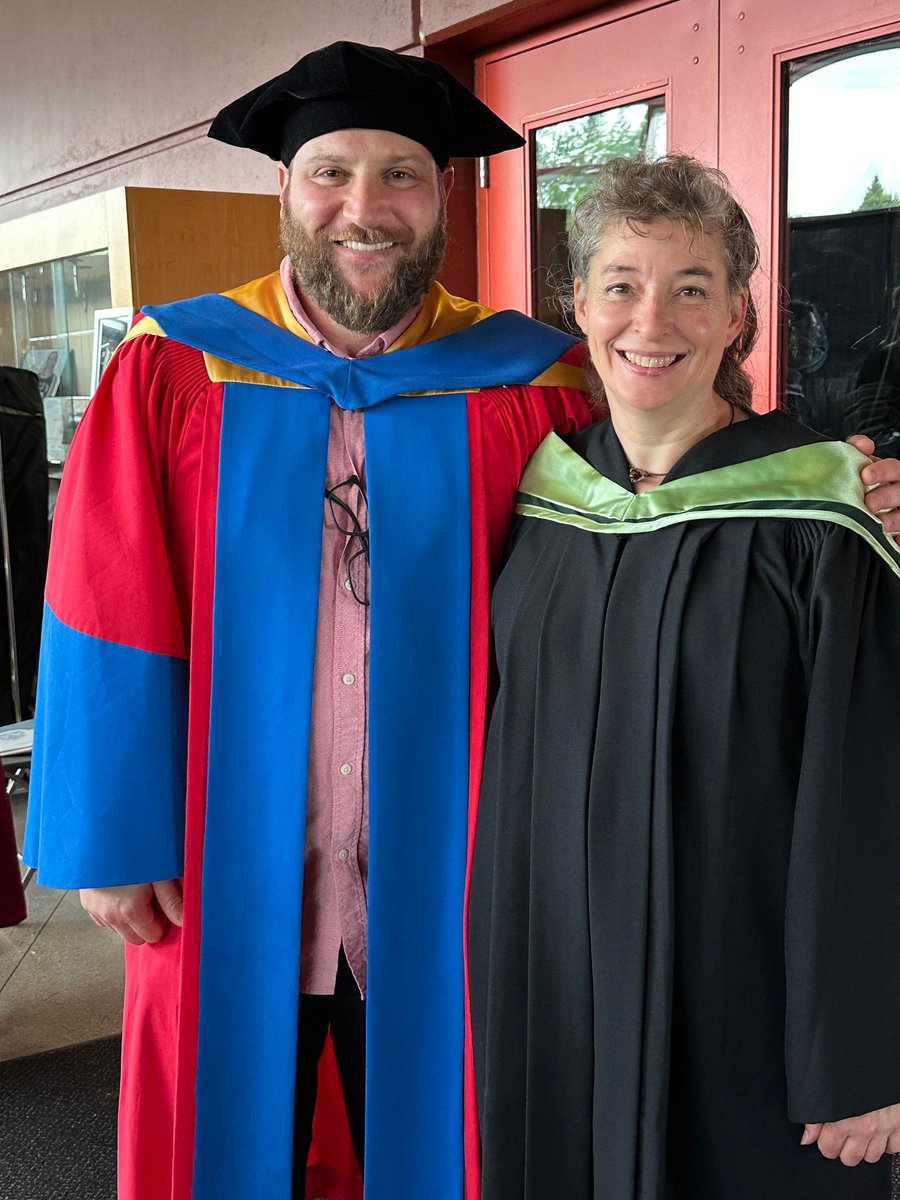 Faculty get excited about dressing up for convocation too! 
@ufvARTS 
@Dr_MCorman 
@Linda_Pardy 
@hey_mcalpine 
@ChasiHub 
@MarkKersten 
#MyUFVConvo