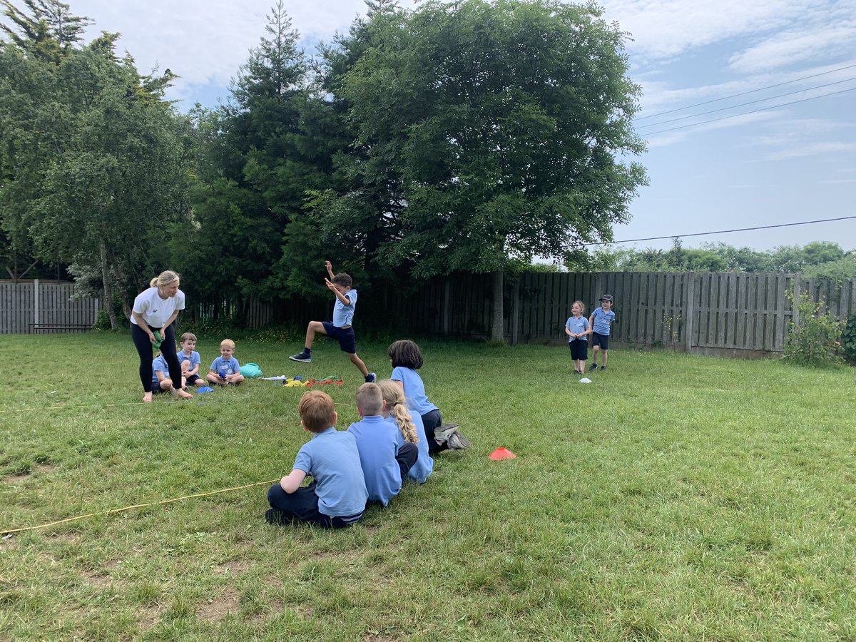 aivalikli_ms's tweet photo. PT 2- Junior Sports Day https://t.co/ii98vY3UUx