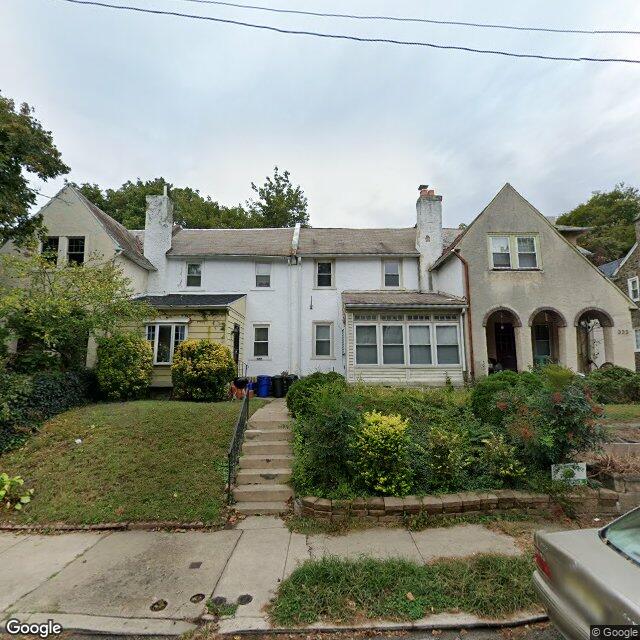 PhilaDemoBot's tweet photo. Random historic record
IMMINENT DANGER VIOLATION for 335 GLEN ECHO RD

Violation: 211955916
Issued: 01/11/2019
Built: 1953
Last Sold: 07/30/1993 $62,000
Tax Assessment:  $203,800 https://t.co/jkAgSnUqzz