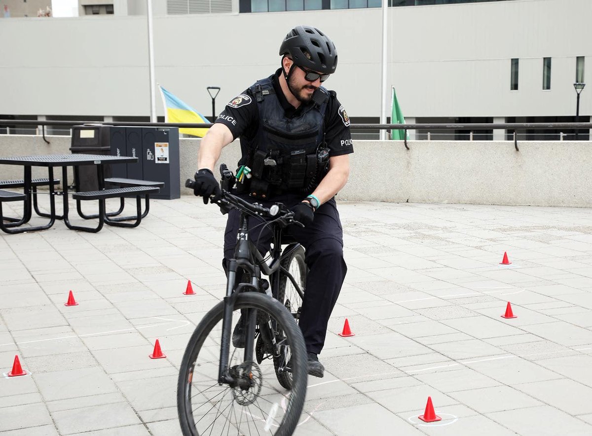 Sudbury Police on Twitter "By law, cyclists under 18 must wear an