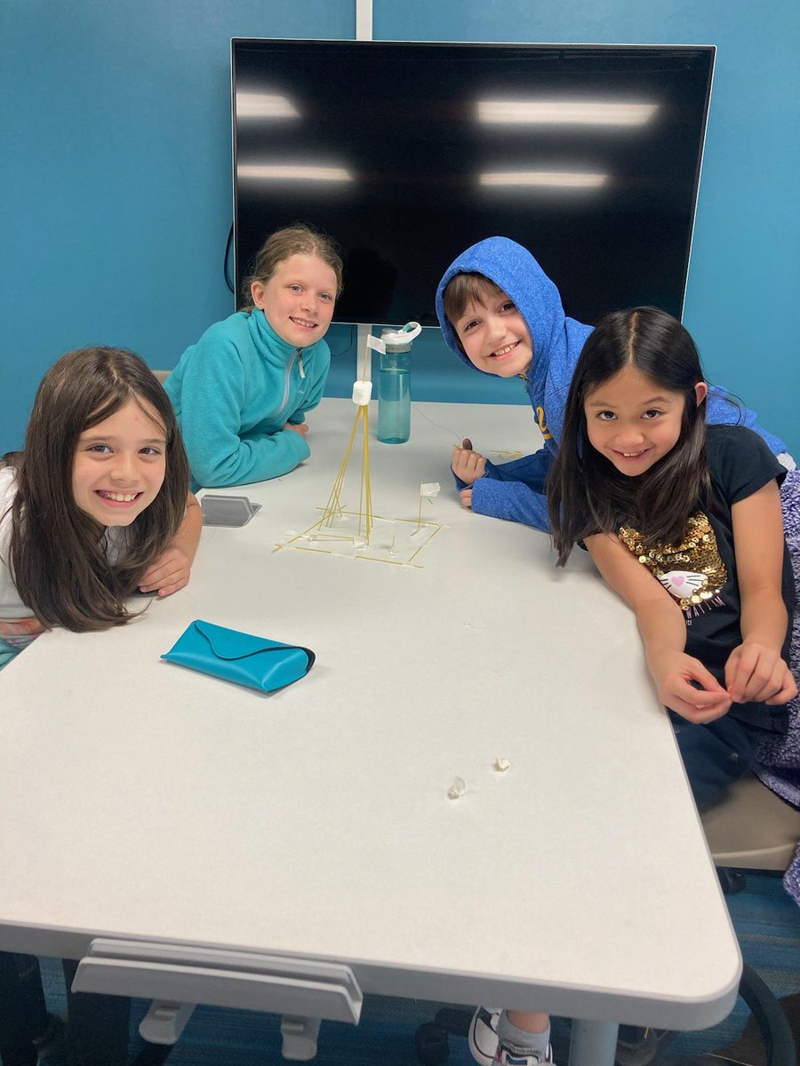 These older students are knocking our socks off with their #creations. So proud of their #ingenuity and #ProblemSolving at #STEAM camp. <a href="/PalosSouth118/">Palos South 118</a> <a href="/Palos_118/">Palos School District 118</a>
