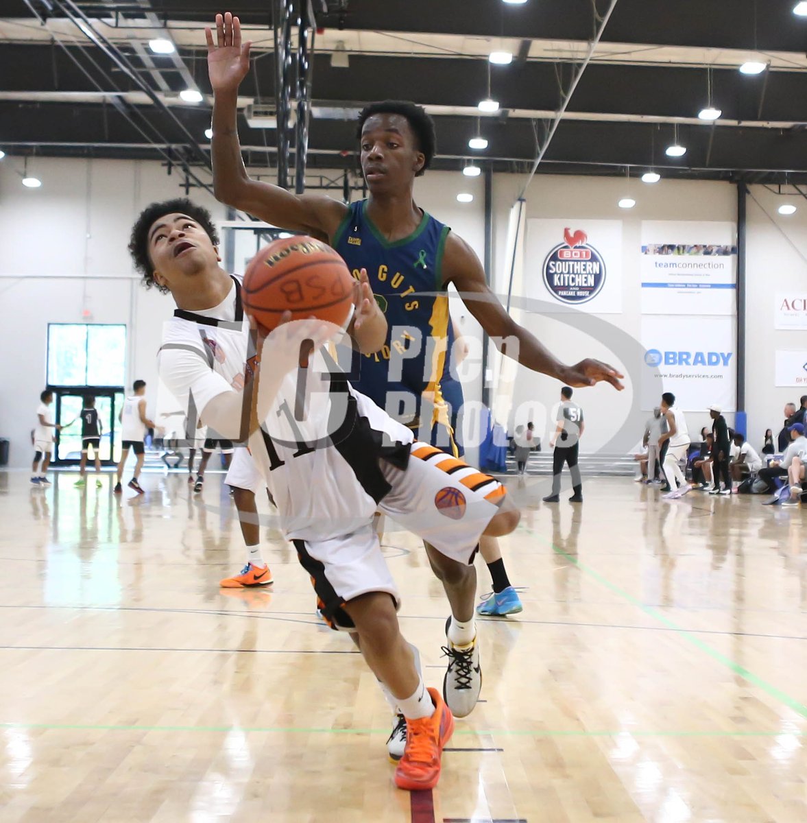 Battle of  North Carolina 
 
17U Ridge view vs NO Guts NO Glory

zurl.co/dZMd 

 <a href="/Battle4NC/">Battle for North Carolina</a>  
<a href="/TheHoopState/">Hoop State Network</a>  
 #battlefornc