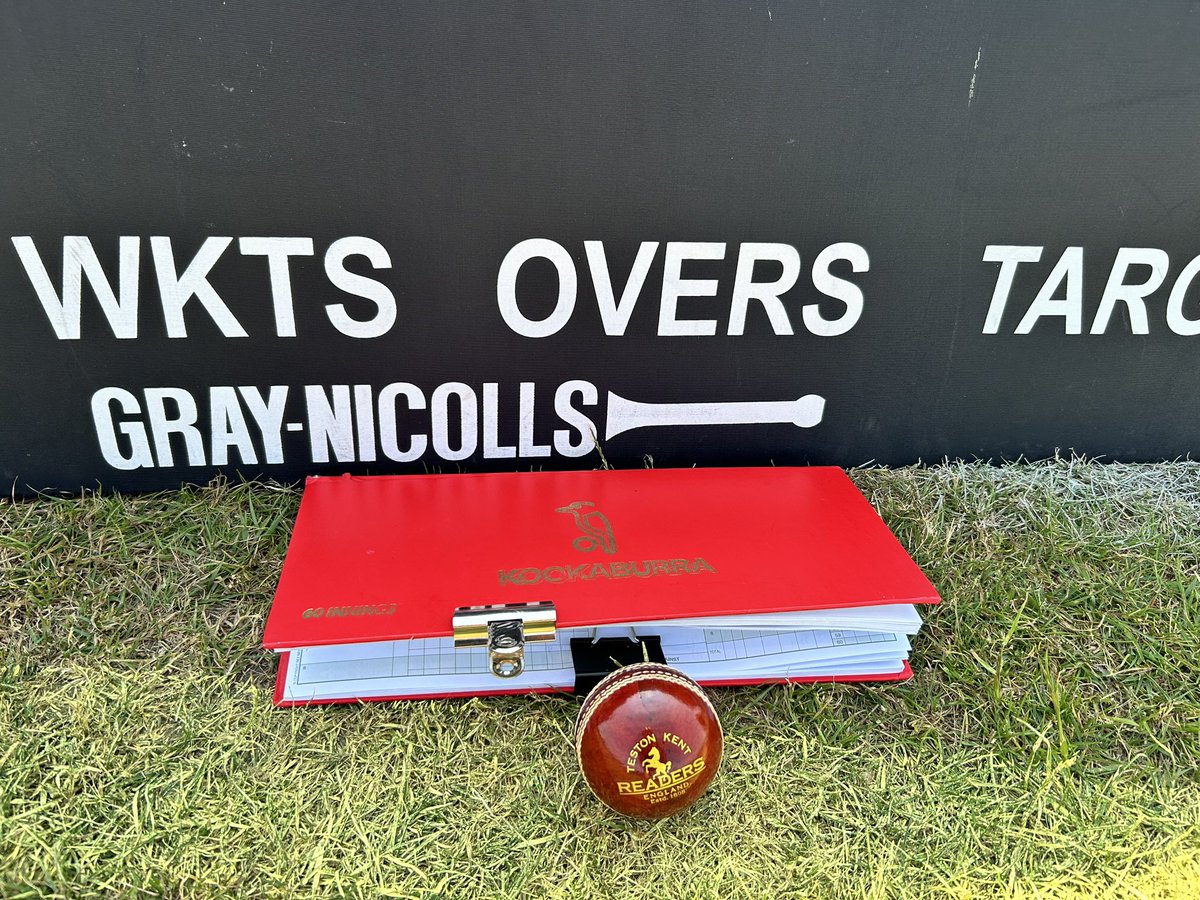 SalesianFboroPE's tweet image. A tight game for Year 10 today but they kept their unbeaten league run going with a win over a highly committed @AshManorPE @SalesianFboro @SalesianFboroPE #Howzat #Cricket