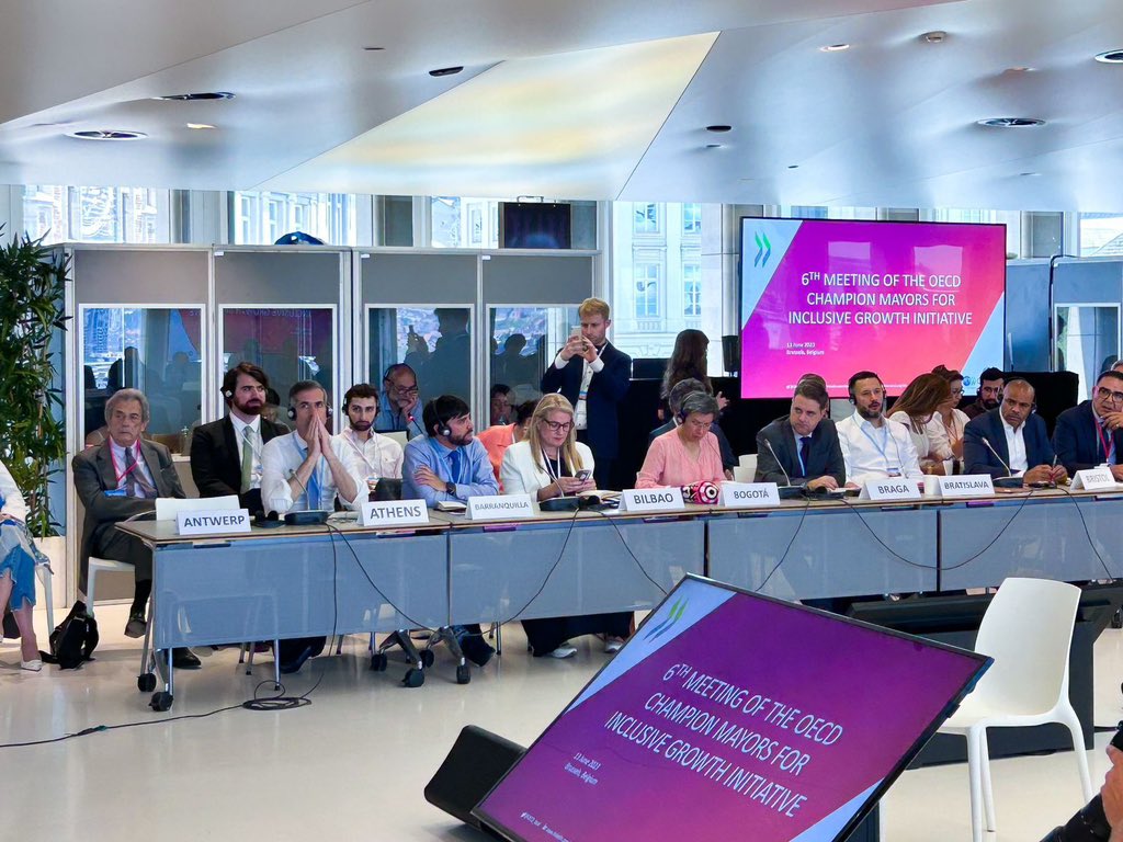 Durante la Cumbre Urbana de Bruselas #BUS2023, en espacio liderado por la OCDE, compartimos nuestra visión sobre los desafíos para el siglo XXI.

Las ciudades necesitan fortalecer su base fiscal y su autonomía política. Debemos comprender que, además de buenas políticas públicas,