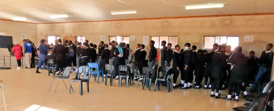 EBC_Eswatini's tweet photo. About 30 000 Emaswati made it into the Voter Register today. #NgeteNgasalaNasakhaLiveLetfu as we are indebted to taking control of our affairs &amp; govern ourselves through democratic #2023GeneralElection https://t.co/EWNk1roV8i