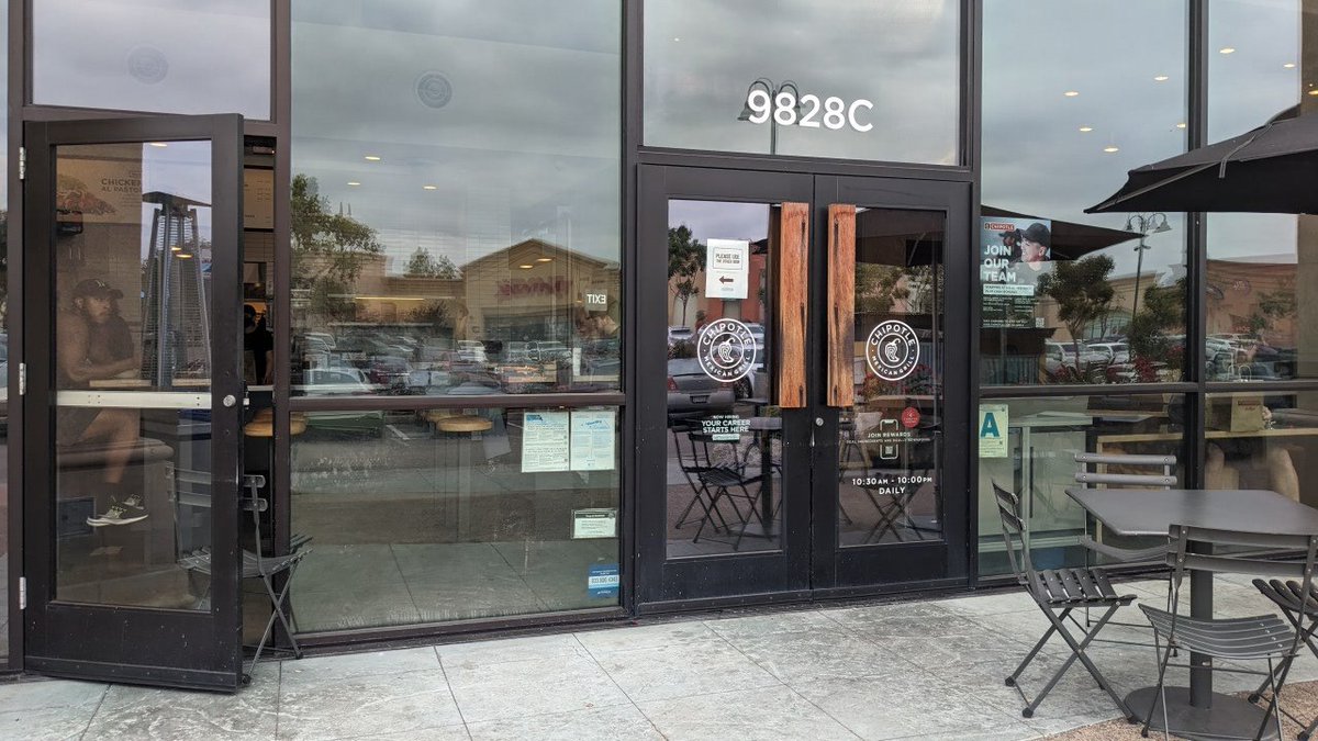 This situation made for some very interesting people watching