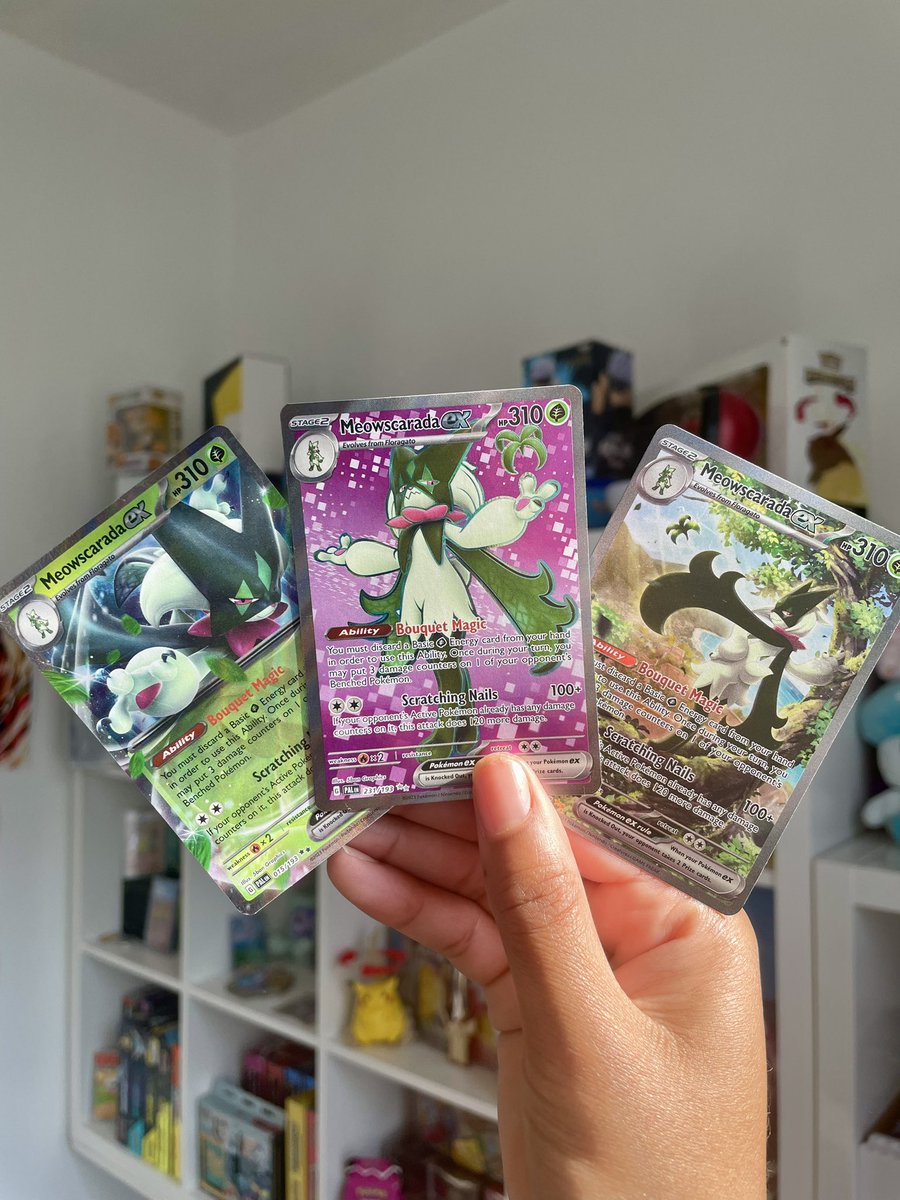 Not my starter of choice, but the Meowscarada EX cards are 🔥