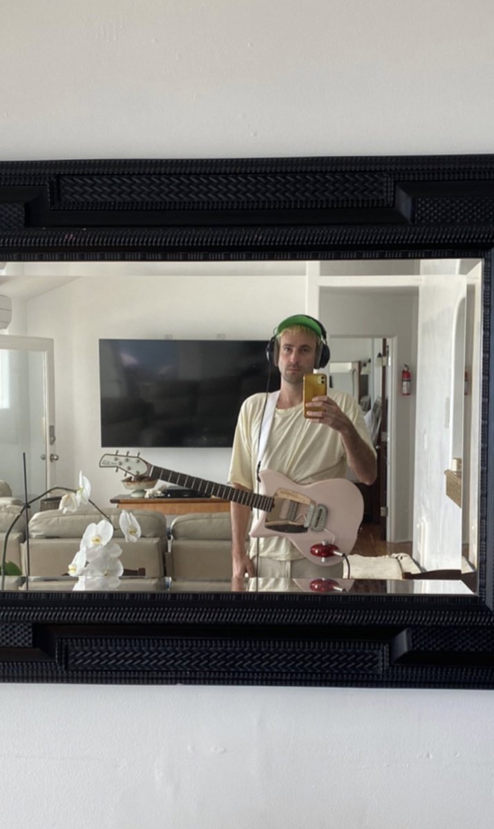 Foals Worldwide tweet media