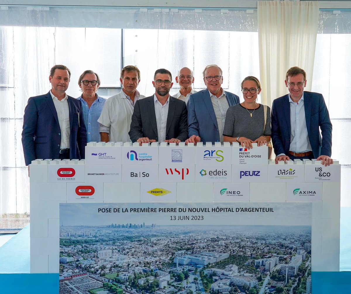 CH_Argenteuil's tweet photo. #evenement I 🏗 La cérémonie de pose de la 1️⃣ère Pierre du Nouvel Hôpital d'Argenteuil a eu lieu ce mardi 13 juin 👇🏼

➕ Tout savoir sur le projet : https://t.co/nhjkywjMrB

#SantéPourTous #HopitalPublic #PremierePierre #construction #travauxpublics #sante @VilleArgenteuil https://t.co/N8Fbnd3Kko