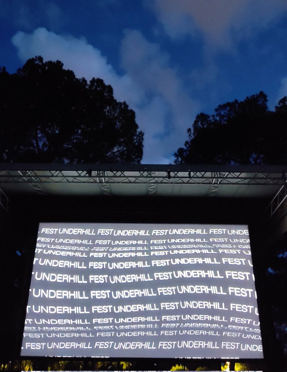 Niđe nebo nije plavo kao iznad...