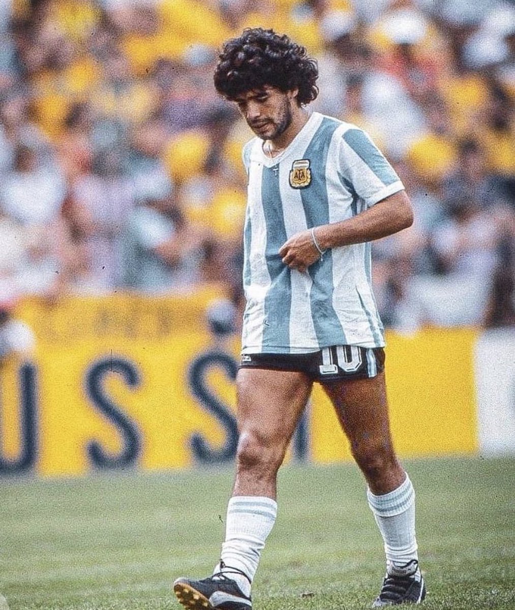 Footballtweet's tweet photo. 🇦🇷🐐 https://t.co/PxjpASx5Mu
