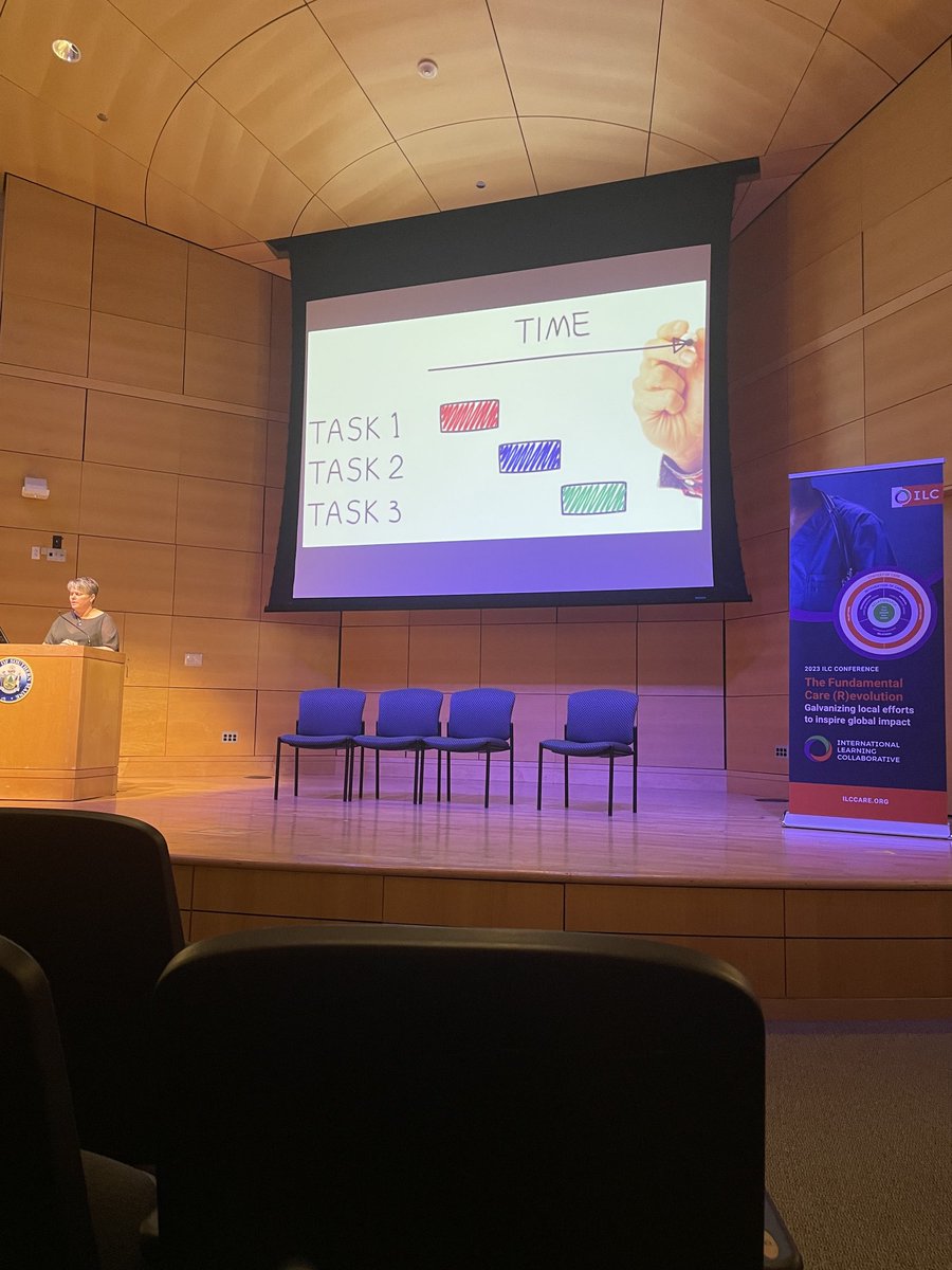 JeffsLianne's tweet image. 🇳🇿 ⁦@JennyparrM⁩ re engage nurses ❤️ and 🧠 in efforts to advance #fundamentalcare #intentionmatters ⁦@ILCconnect2care⁩