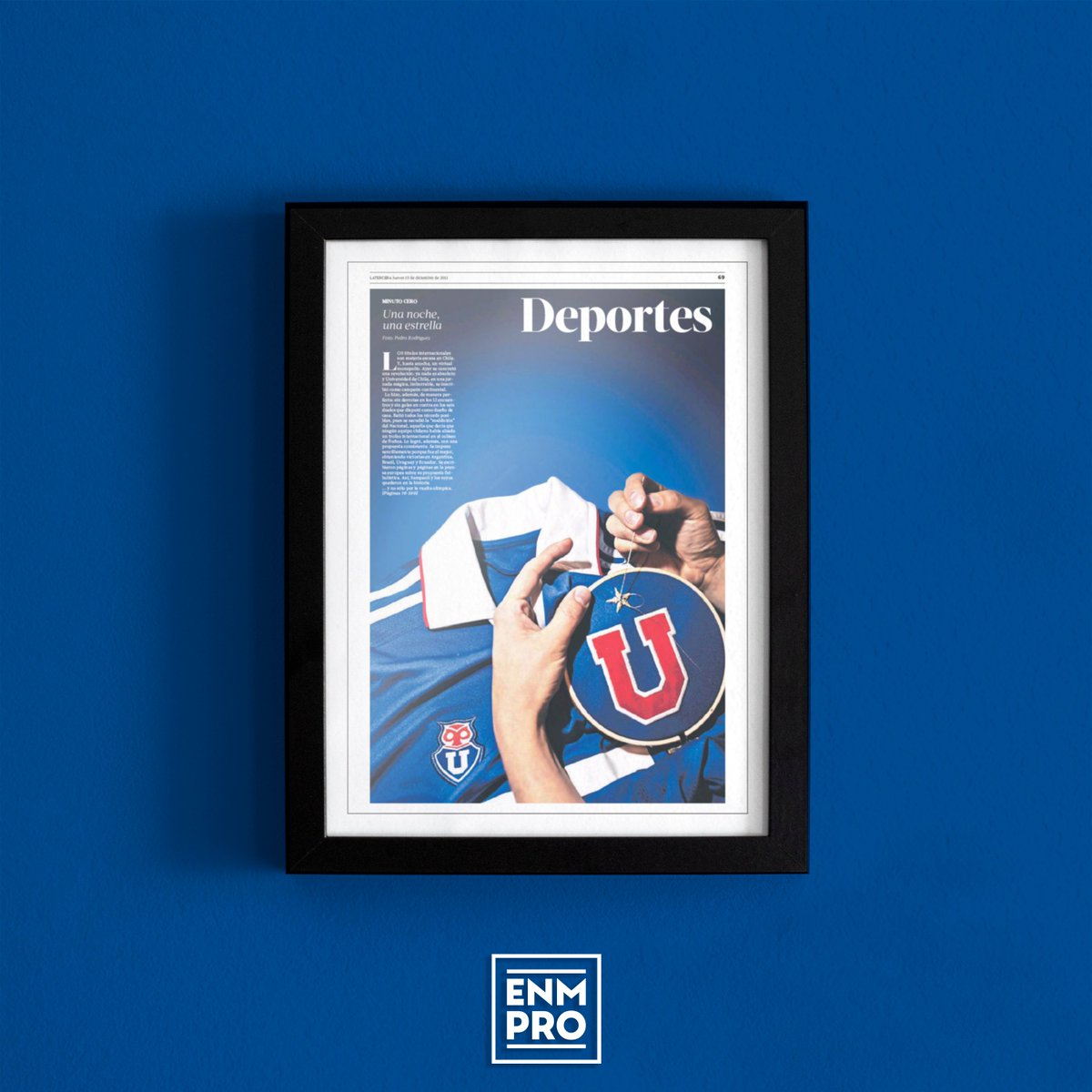 Portada de la seccion Deportes de La Tercera por el titulo de la Copa Sudamericana de la U

Disponible en tamaños:

30x40 $7.000
50x70 $20.000

Mas diseños disponibles aqui...

instagram.com/stories/highli…

#UniversidadDeChile #LaU #VamosLaU #DaleLeon #DaleBulla #RomanticoViajero