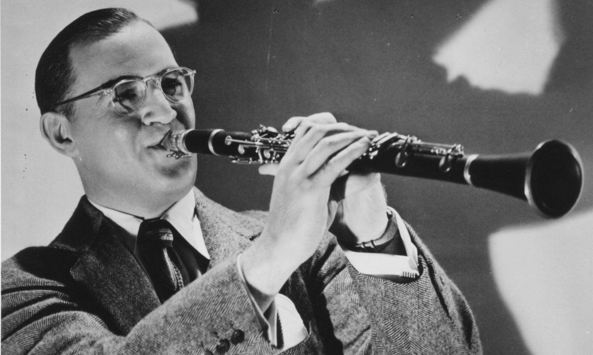 American entertainer #BennyGoodman died from a heart attack #onthisday in 1986.  #KingofSwing #bandleader #songwriter #jazz #clarinetist #clarinet #musician #music #swing #bigband #trivia