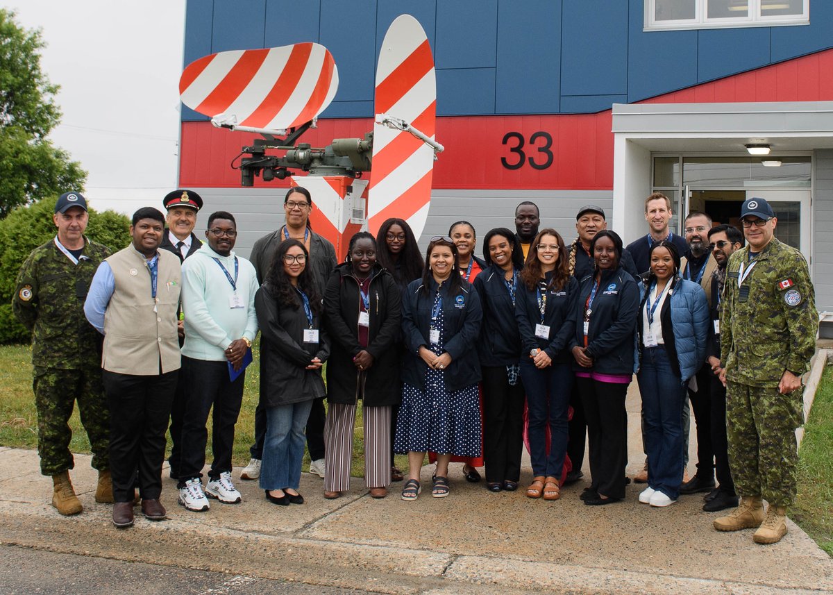 JoletteRichard's tweet image. #22Wing hosted a group from The Duke of Edinburgh’s Commonwealth Study Conference @CSC2023 for a tour of the Canadian Air Defence Sector. A pleasure to share our experiences with this tremendous team of emerging leaders.

📷Cpl Julianna Bullfrog-Wabanonik