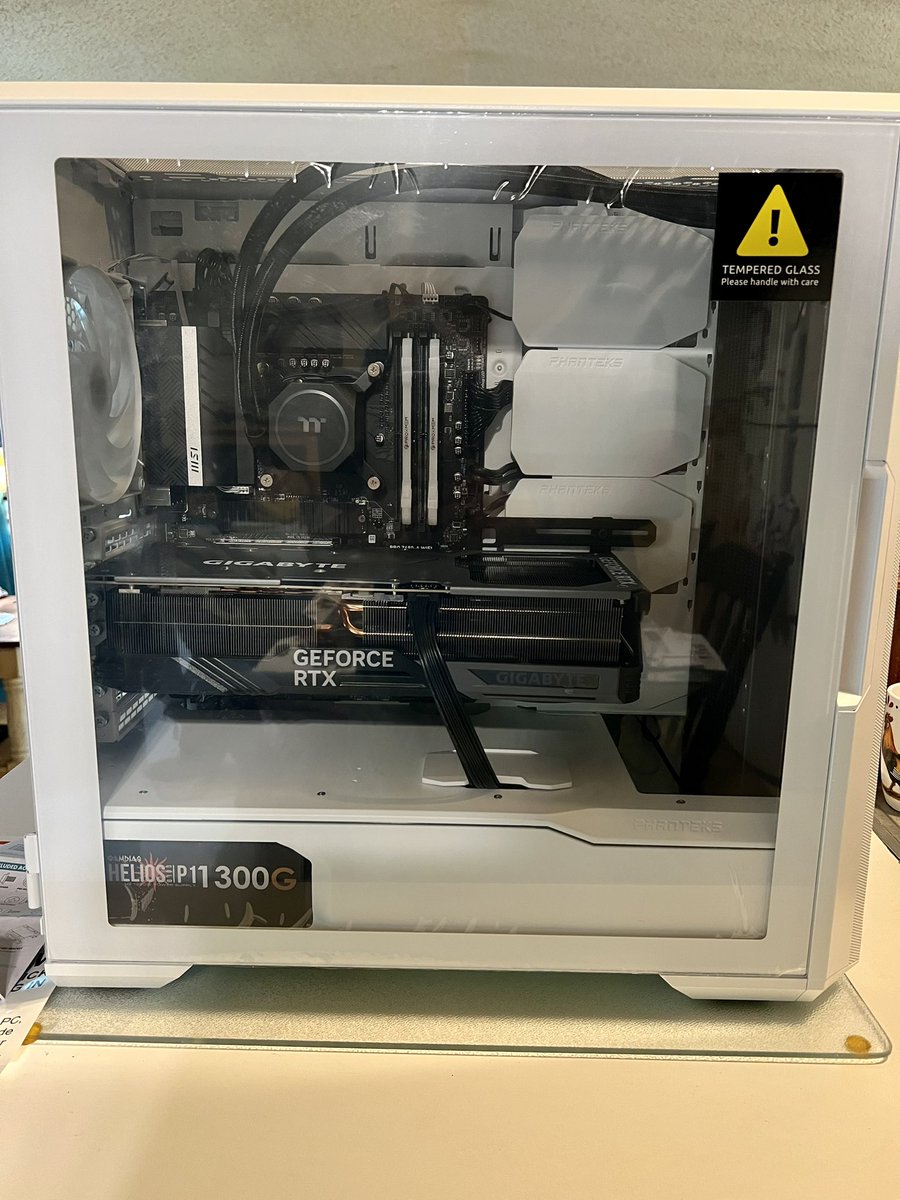 OSchizmzgrl's tweet image. Fresh outta the box!
She’s big, she’s beautiful!!
Eeeeeeeek 🥰
Can’t wait to break her in!!!