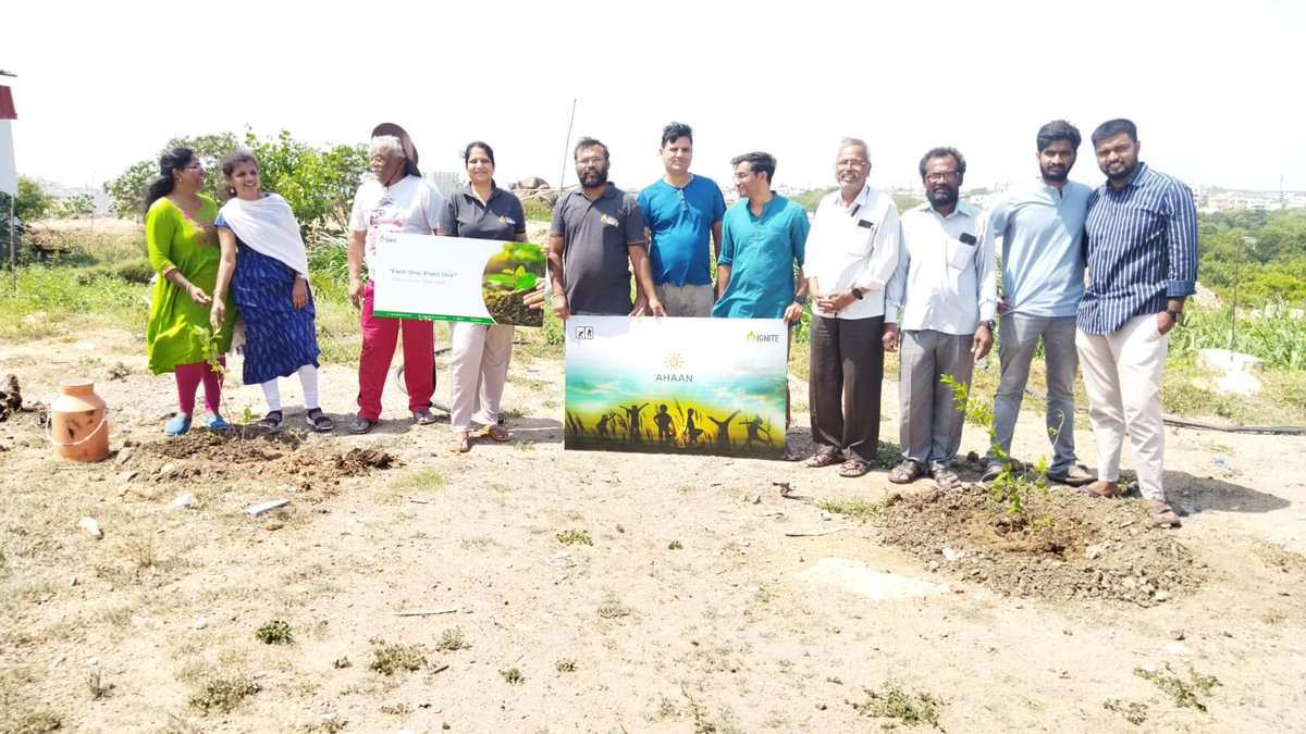ApexonGlobal's tweet image. In recognition of Global Ignite Week, employees from Ahmedabad, Pune, Chennai, Hyderabad, Bengaluru, and Coimbatore joined forces for a massive tree planting event. Thanks to the efforts of 200+ Apexers, over 1,000 trees were planted🌳

#HumanFirstDigital #Ignite #GivingBack