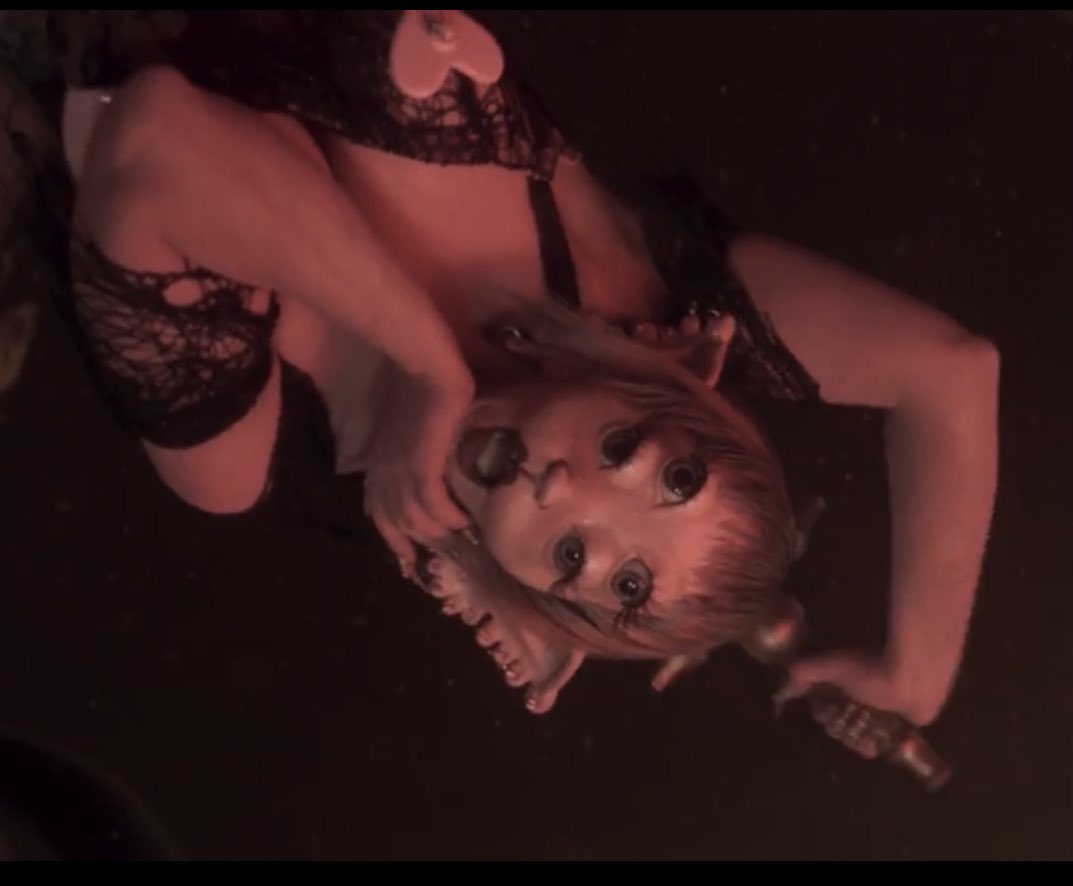 chavezbunnv's tweet photo. melanie martinez makes movies not music videos, visual art https://t.co/DITH46MBqn