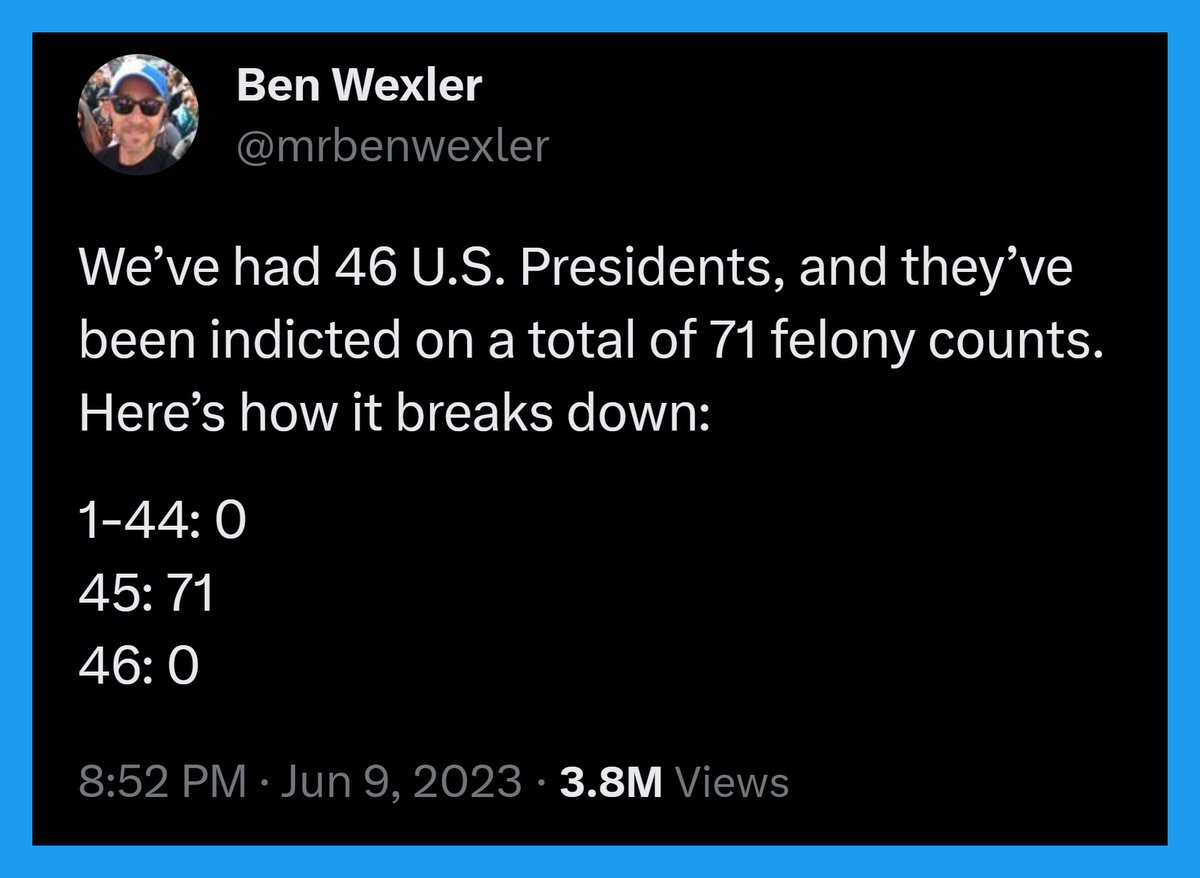 darren04's tweet photo. 😂😂😂
_________________
#TrumpArraignment #TrumpArraignmentDay  Scaramucci * Former President Donald Trump * Miami Courthouse #MSNBC * Marco * JD Vance * Walt Nauta * Not Melania *Katy Tur https://t.co/oTc3WtUQrd