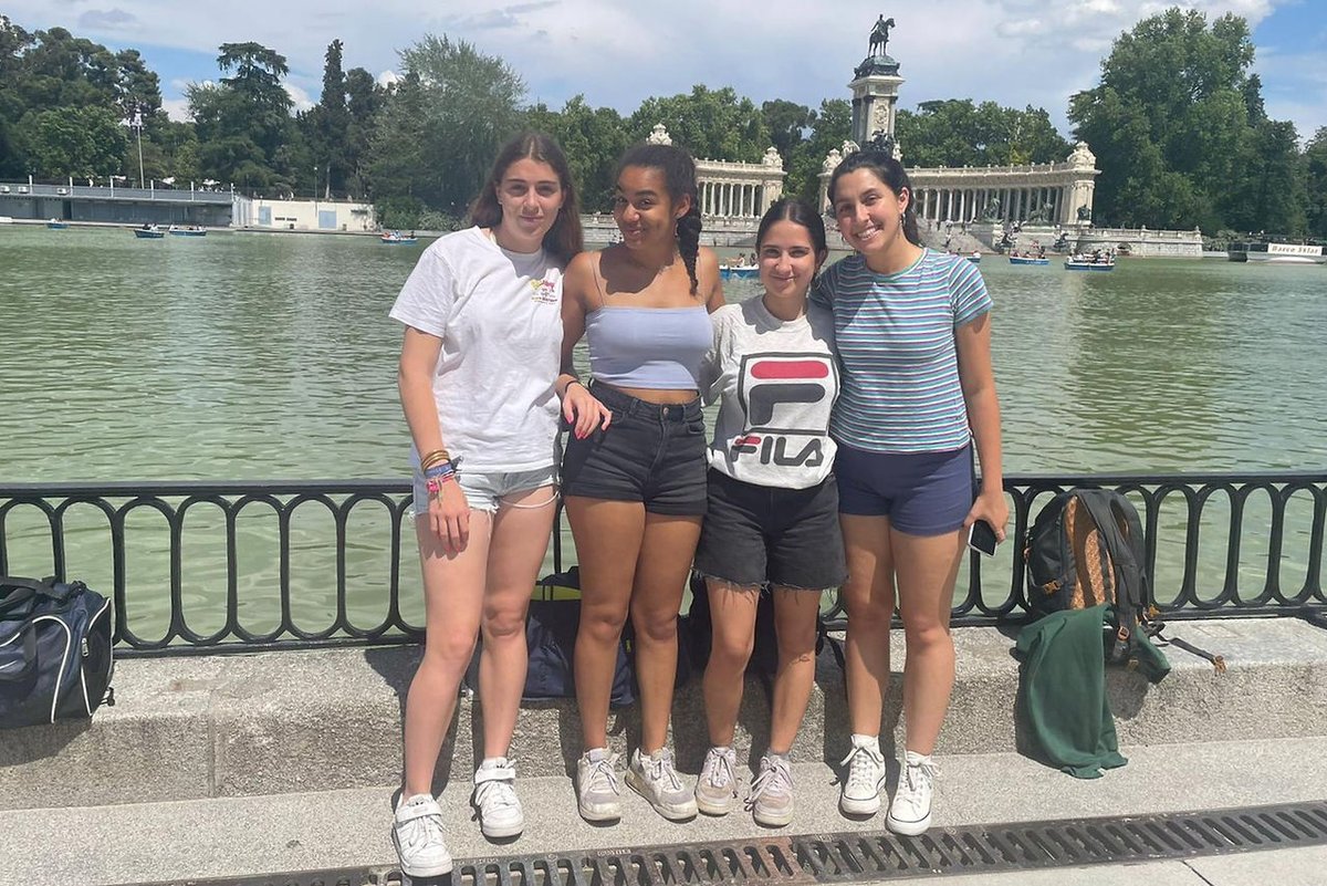 Sant Pere Claver del Clot tweet media