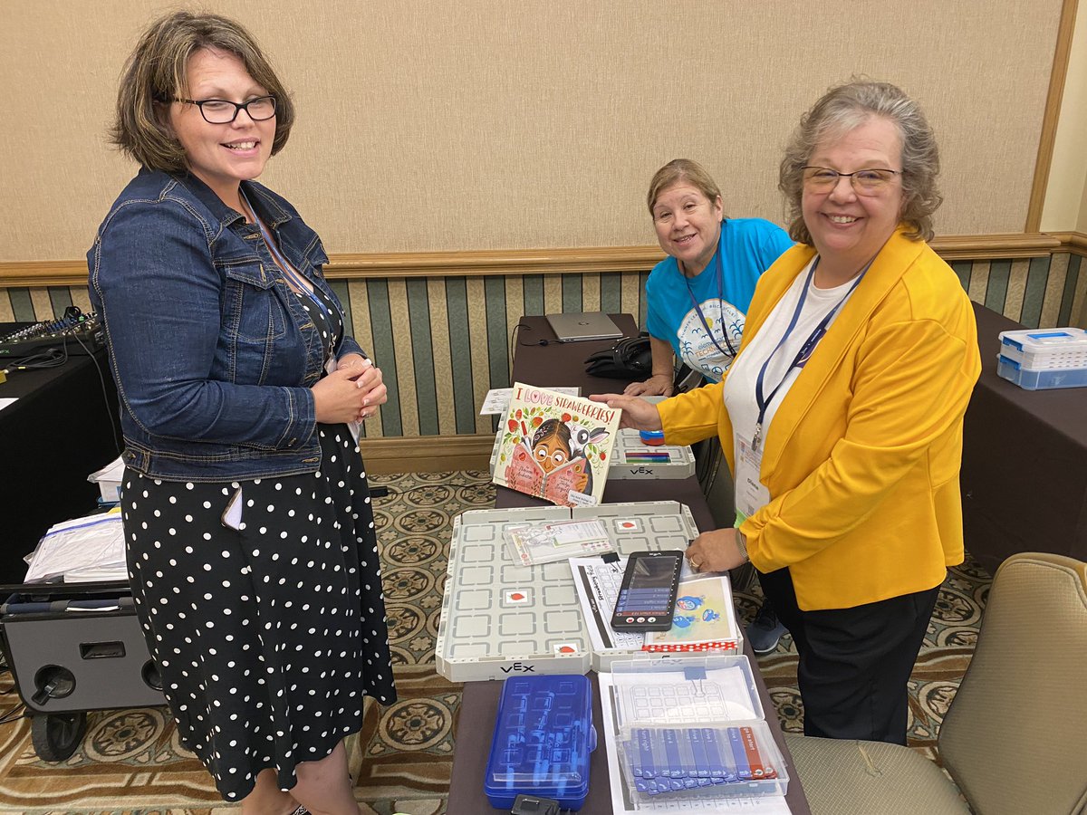 Coding and Beyond hands on ETC session with Monica Price and Diana Smith with Edgewood ISD was fabulous!  Focus on coding with Sphero, VEX 123, We Do and Ozobots for littles.  <a href="/TCEA/">TCEA</a> <a href="/MckennaJ72/">Jason McKenna</a>  #stemfun #tcea