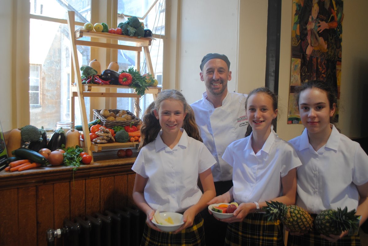 Queen's College: Food and Nutrition with Mr Mann🍏 tweet media