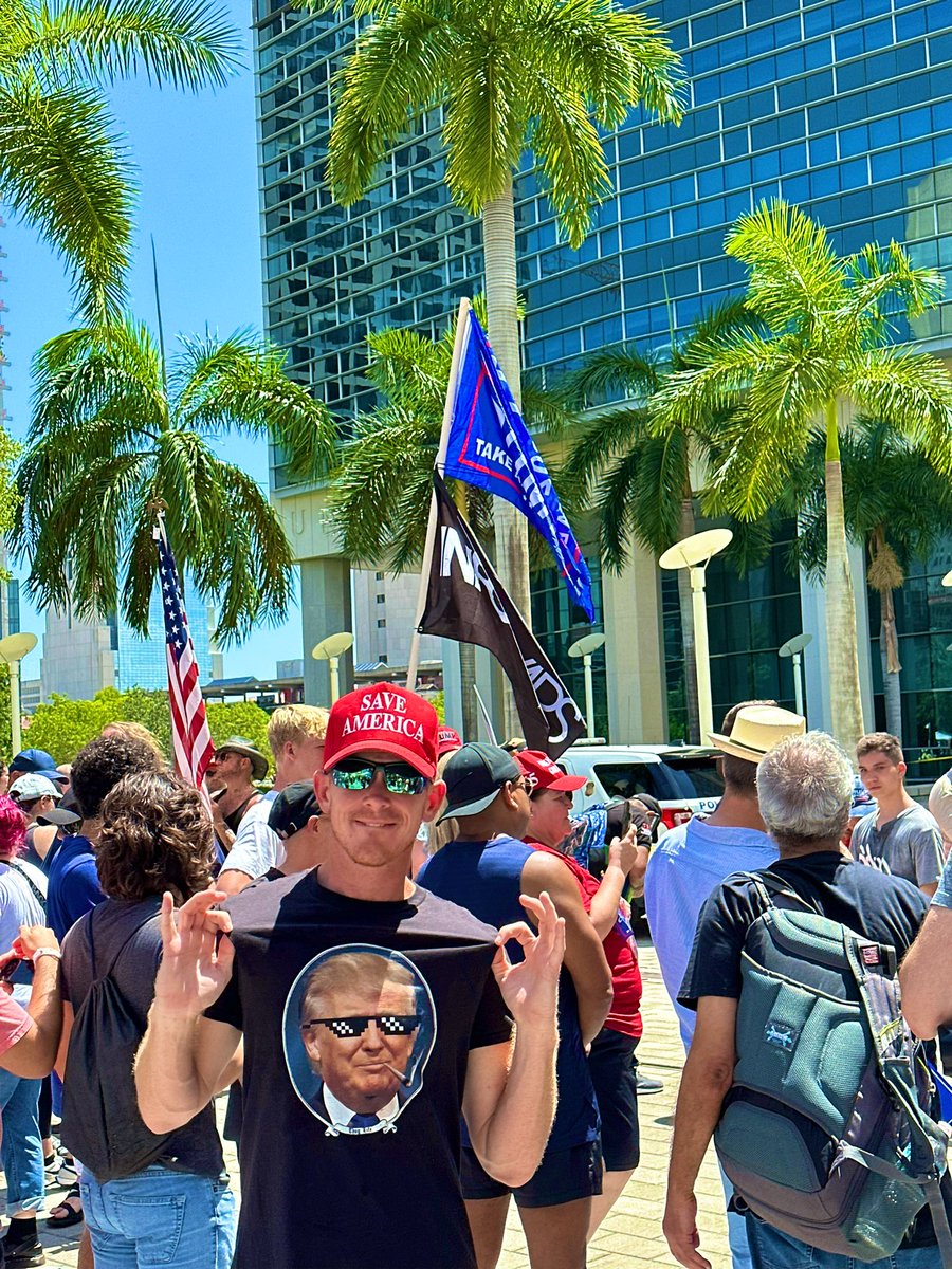 David Leatherwood 🇺🇸 on Twitter "here at the courthouse in Miami to support the greatest