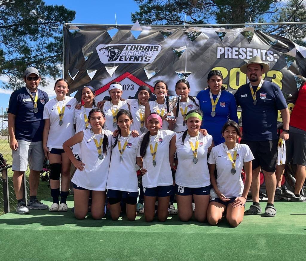 yareshli_diaz's tweet photo. Day 2 of the Las Cruces 2023 tournament! Unfortunately we lost the championship game in penalties ! Great tournament I’m very  proud of my team! What a great weekend for us!
@Prep1USA @Rodolfo25210514 @Ysleta_W_Soccer @Prep1Athletes https://t.co/nKtKjmn0Eo