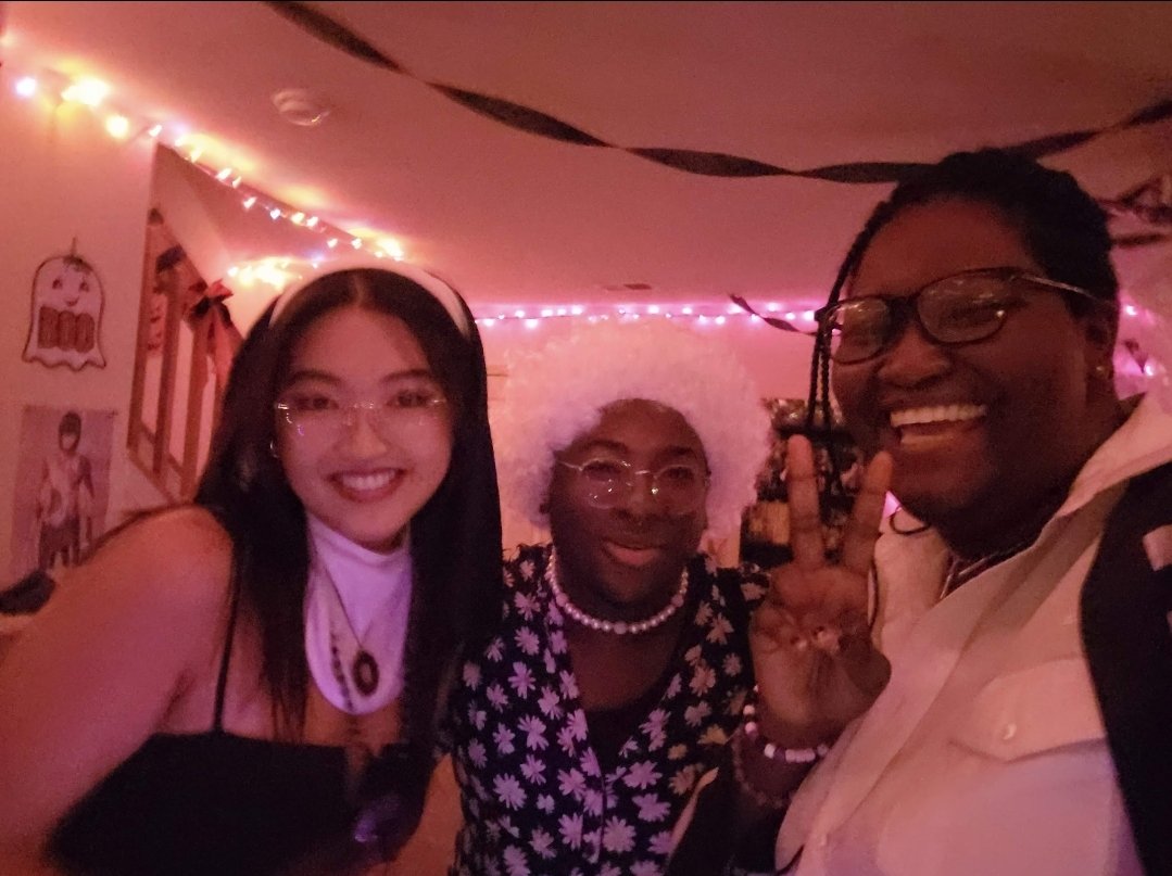 thewillofc's tweet photo. TL tell my best friend in the entire world happy birthday @burblebutt 😤😤 Day 1 to the end or whatever #22era https://t.co/nlX8D2dveh