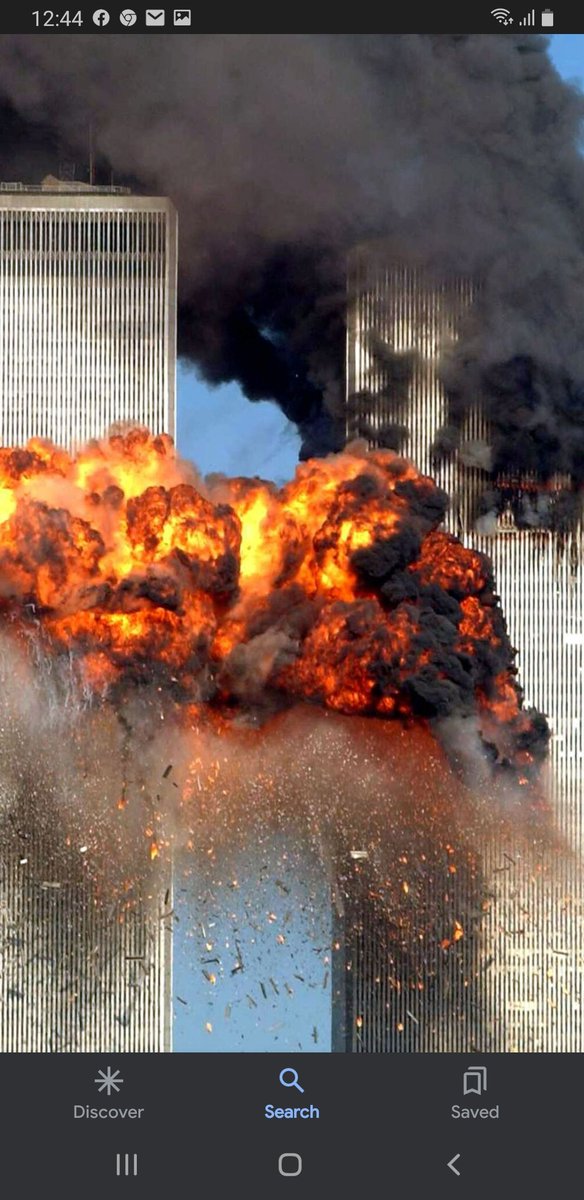 182OchoCinco's tweet image. they waited till they were in the building for a reason. 
#expendable

#silence 343 #sacrafice