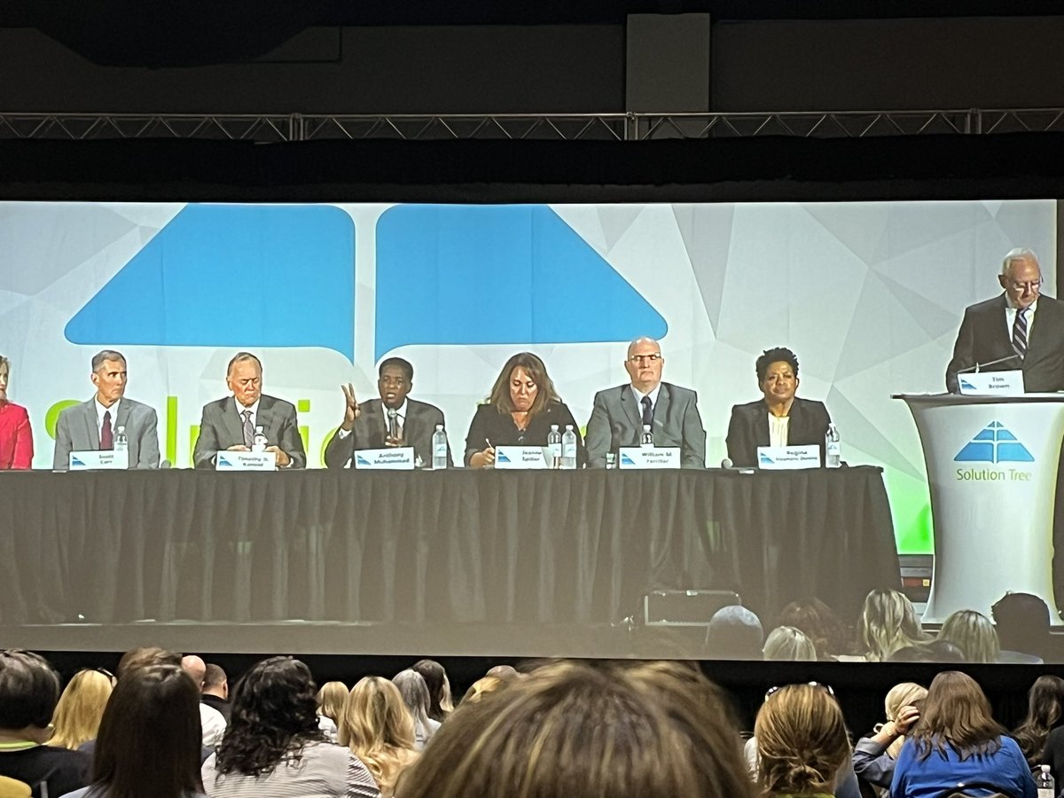 Great day 1! Wrapping up with whole panel of presenters for Q&A. Truly best/most inspirational PD available anywhere. Thank you @SolutionTree and @MCCSC_EDU for your investment in children and our future. 💙💛 #atPLC @HP_Pandas @PTOHighlandPark