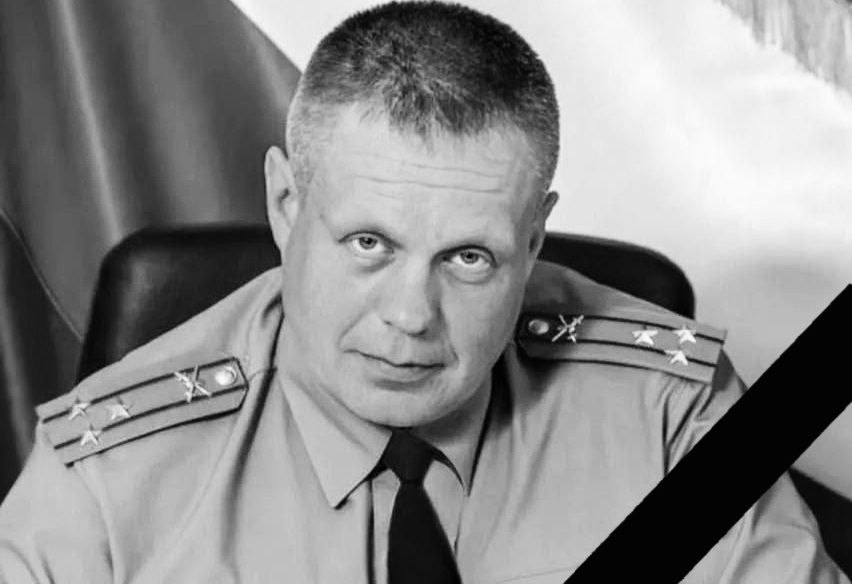 ☦️🇷🇺 Generalmajor Sergej Gorjatschow, Oberhaupt der 35. Armee, ist an der Saporoschje-Front gefallen. 

🕯 Der Militärkommandant wurde bei einem Raketenangriff getötet, wie Militärkorrespondent Jurij Kotjonok mitteilte.