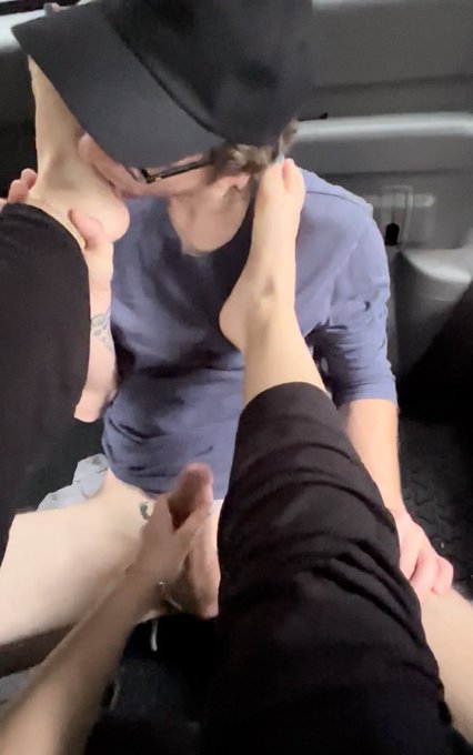 New upload on my Onlyfans! This video is a heater 🥵 Don&rsquo;t miss it 💦 https://t.co/K2AXOubAnx https://t