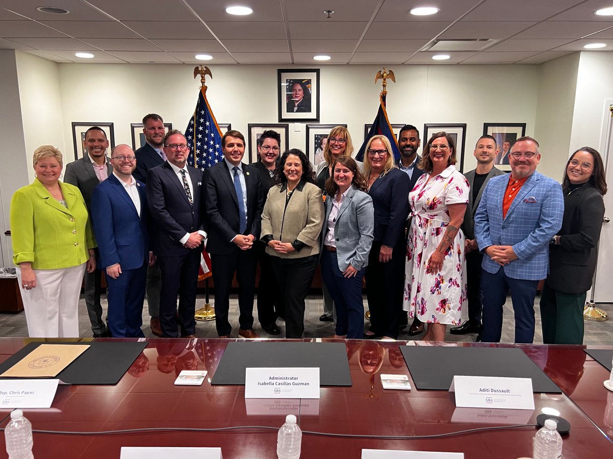 Today, Chamber Co-Founder, President & CEO, @tammiwallace, had the honor to participate with the @SBAgov as part of the @NGLCC affiliate network to represent the @HoustonLGBTCoC for a special Pride Month Roundtable hosted by @SBAIsabel.  

#LGBTBiz #Pride #PrideMonth #Pride2023