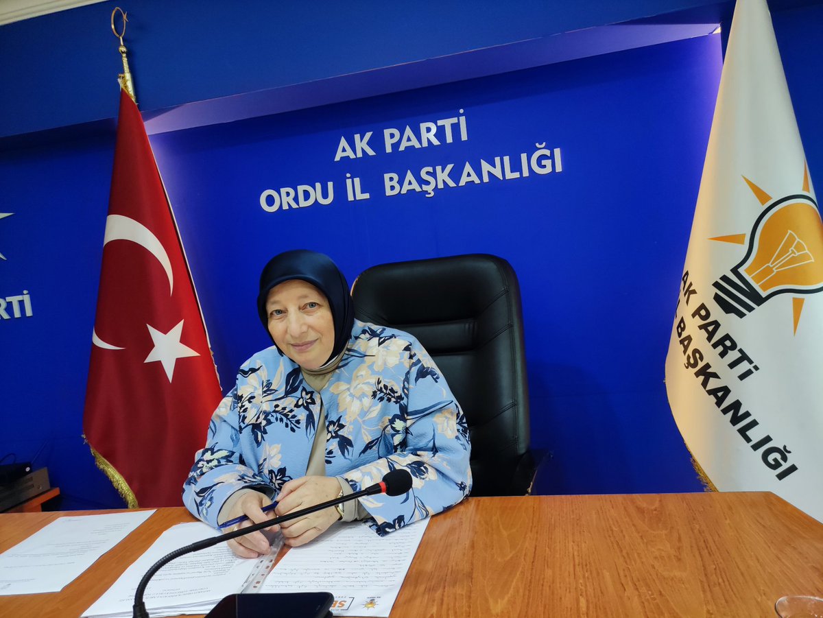 AKkadinordu's tweet photo. İl Kadın Kolları Başkanımız Sn @aysglbysall yürütme ve yönetim kurulu toplantımızı gerçekleştirdik.

Toplantımızda ileriye dönük faaliyetlerimizi istişare ettik. Hayırlara vesile olsun.

Türkiye Yüzyılı hedeflerimiz doğrultusunda Durmak Yola Devam 🇹🇷 https://t.co/YR1N7O4ofv