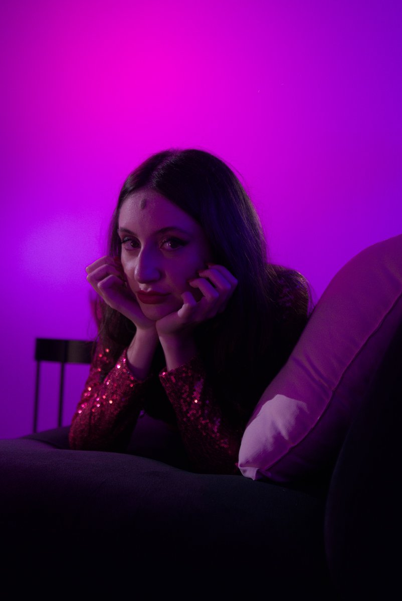 alinecruszz's tweet photo. que tal um grupo de fãs onde vocês me ajudam e eu recompenso com conteúdos exclusivos? quer entrar nessa comigo? só me mandar uma mensagem na dm dizendo que quer participar e já será direcionado. e aí? quem vem?🤭🩷🪩 https://t.co/pEcC5ZHPED