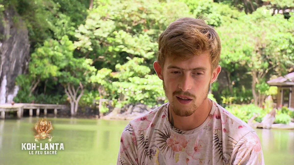 « Si ça devait être Julie contre Tania, j’ai limite envie de voter blanc » il est ridicule 

#KohLanta #KohLantaLeFeuSacré