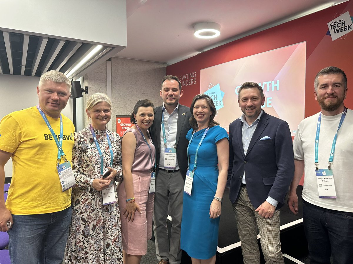 Nataliya Mykolska (@mykolska) on Twitter photo #UK and #Ukraine are teaming up for tech collaboration and joint projects. Amazing 🇬🇧🇺🇦 team at <a href="/LDNTechWeek/">London Tech Week</a> behind this partnership
<a href="/danaedholakia/">Danae Dholakia</a> and <a href="/FCDOGovUK/">Foreign, Commonwealth & Development Office</a> team, <a href="/OleksandrGryban/">Oleksandr Gryban</a> and <a href="/mineconomdev/">Мінекономіки</a> , Ukrainian startup fund, <a href="/ITUkraineAssc/">IT Ukraine Association</a>
<a href="/andrew_wrob/">Andrew Wrobel</a> #tech #UK and #Ukraine are teaming up for tech collaboration and joint projects. Amazing 🇬🇧🇺🇦 team at <a href="/LDNTechWeek/">London Tech Week</a> behind this partnership
<a href="/danaedholakia/">Danae Dholakia</a> and <a href="/FCDOGovUK/">Foreign, Commonwealth & Development Office</a> team, <a href="/OleksandrGryban/">Oleksandr Gryban</a> and <a href="/mineconomdev/">Мінекономіки</a> , Ukrainian startup fund, <a href="/ITUkraineAssc/">IT Ukraine Association</a>
<a href="/andrew_wrob/">Andrew Wrobel</a> #tech