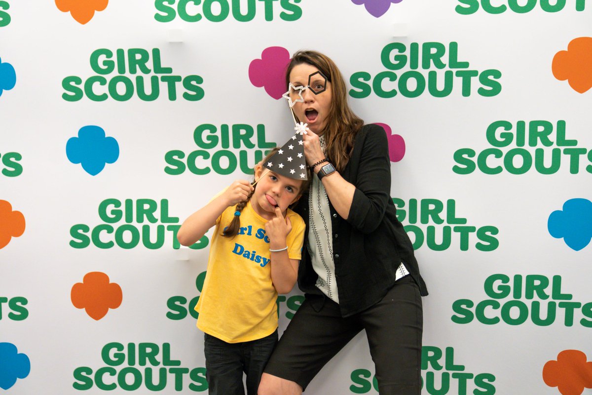 GirlScoutsEM tweet picture