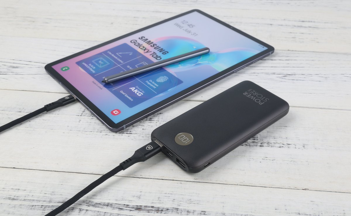 A cost-effective fast-charging power bank.

#Chargers #fastcharger #powerbank #mobilephoneaccessories #Phone #smartphones #ConsumerElectronics