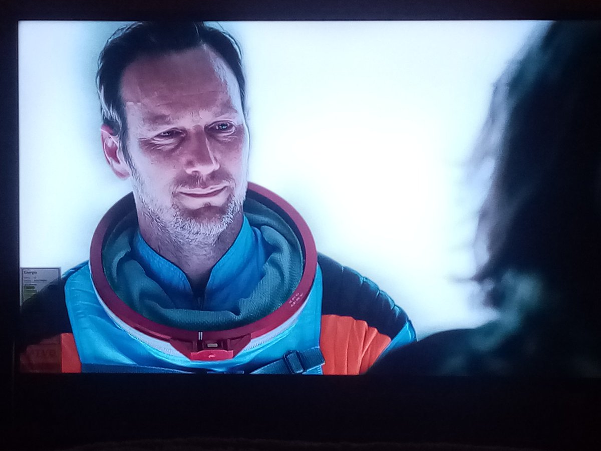 Victor_Curico's tweet image. Interesante película #Moonfall en #HBOMax no habla de extraterrestre si no de "Nuestros Antepasados" y que ya existía la Inteligencia lo que hoy se llama Artificial (IA) @MisterioDescono