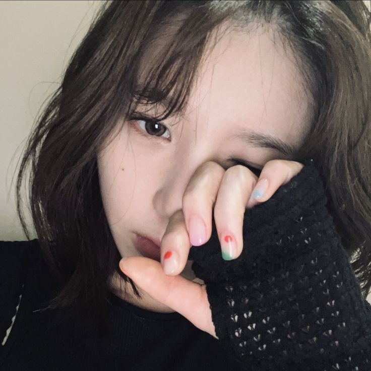 hello #kpoptwt ! i'm nayah ( she, they ) minor, and i'm looking for interactive #moots 

★ — not new to #stantwt 
★ — enhypen, txt, loona, ive, kep1er, lesserafim, xdh, classy, xg ++
★ — thai  korean  chinese  dramas

rt and like to be moots ! 💘