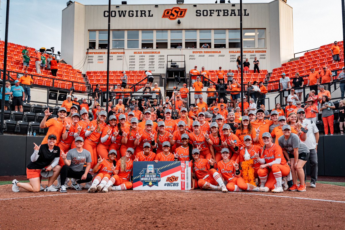 cowgirlsb's tweet photo. ngl every day should be World Softball Day 🥎 https://t.co/DIGwjokrB4