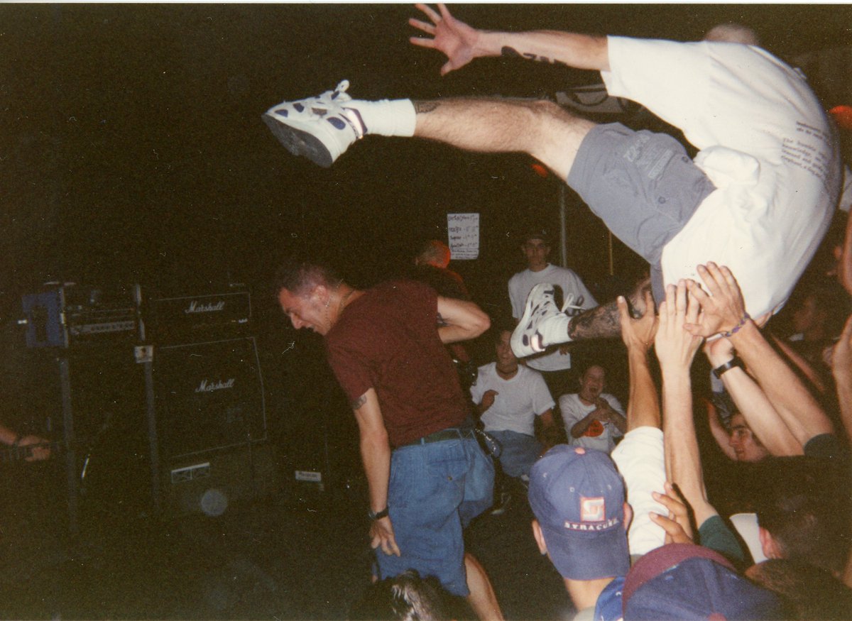 forgerelli's tweet image. This show was bonkers #Snapcase Central Mass. Early 90s. 1st time I took pics at a show using a disposable film camera

#hardcorepunk #punkrock #punk #punkhardcore #filmphotography #35mm #punkphoto #punkphotographer #filmphoto #punkphotography #filmphotographer #film #filmphoto
