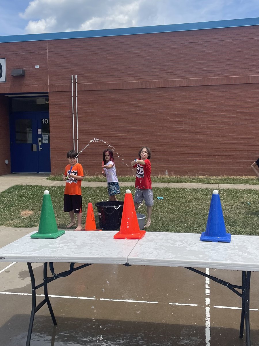 Jeanne Schlevensky tweet media