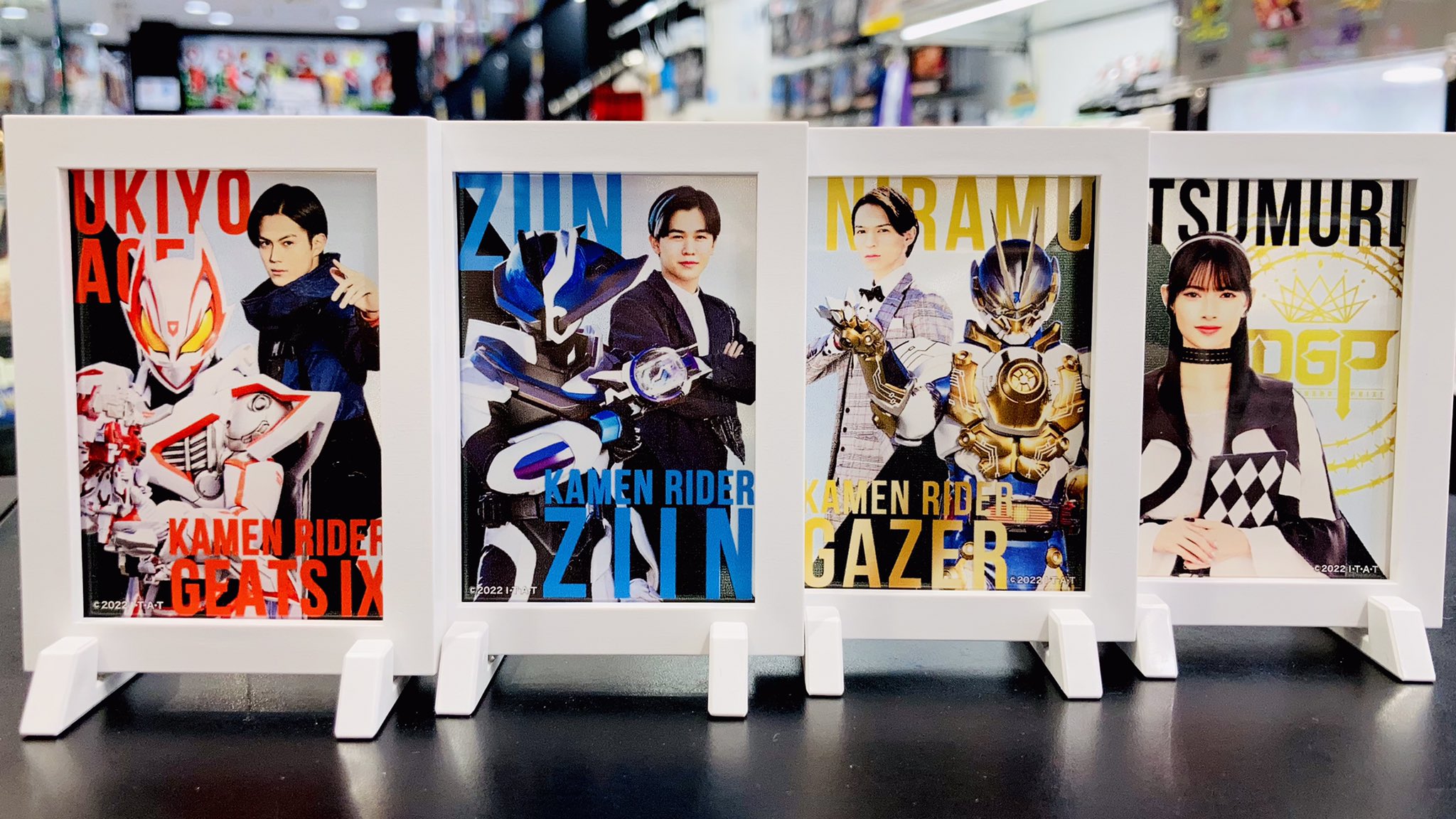 【画像2枚あり】仮面ライダーギーツ　ツムリ　グッズ　缶バッジ　フレームマグネット 画像2枚あり】仮面ライダーギーツ ツムリ グッズ 缶バッジ