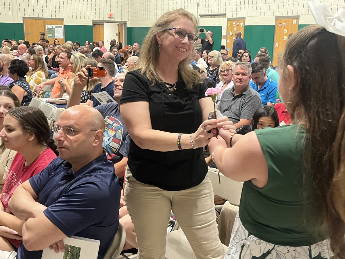 CBButlerElem's tweet photo. 6th Grade Promotion celebrated our students - many who have been Butler Bears since Kindergarten! We wish you the best during your middle school years and cannot wait to see all you each accomplish! Congratulations! 
👏🐻🐾 https://t.co/hGQO35Bn9H