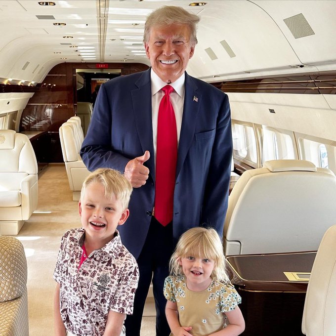 HAPPY BIRTHDAY PRESIDENT DONALD TRUMP 